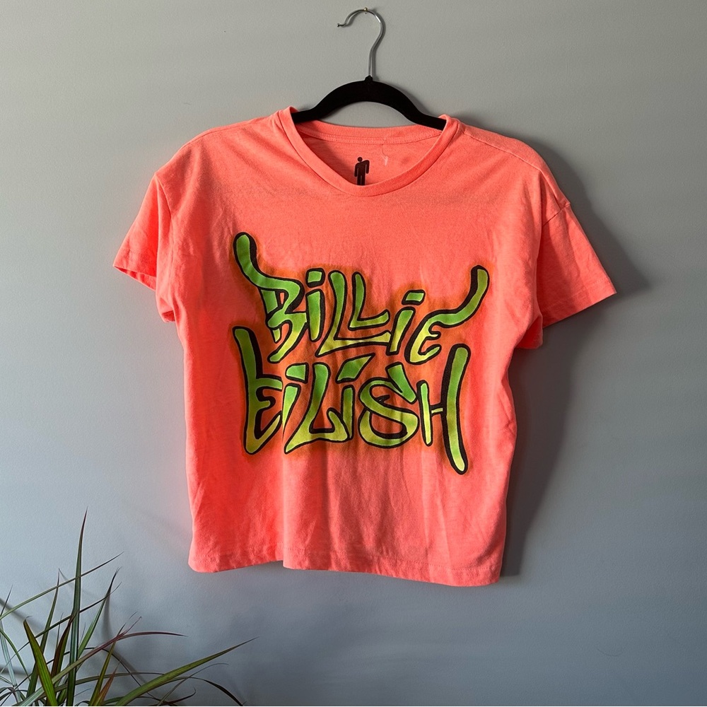 BRAND NEW! Billie Eilish crop top, Size Medium